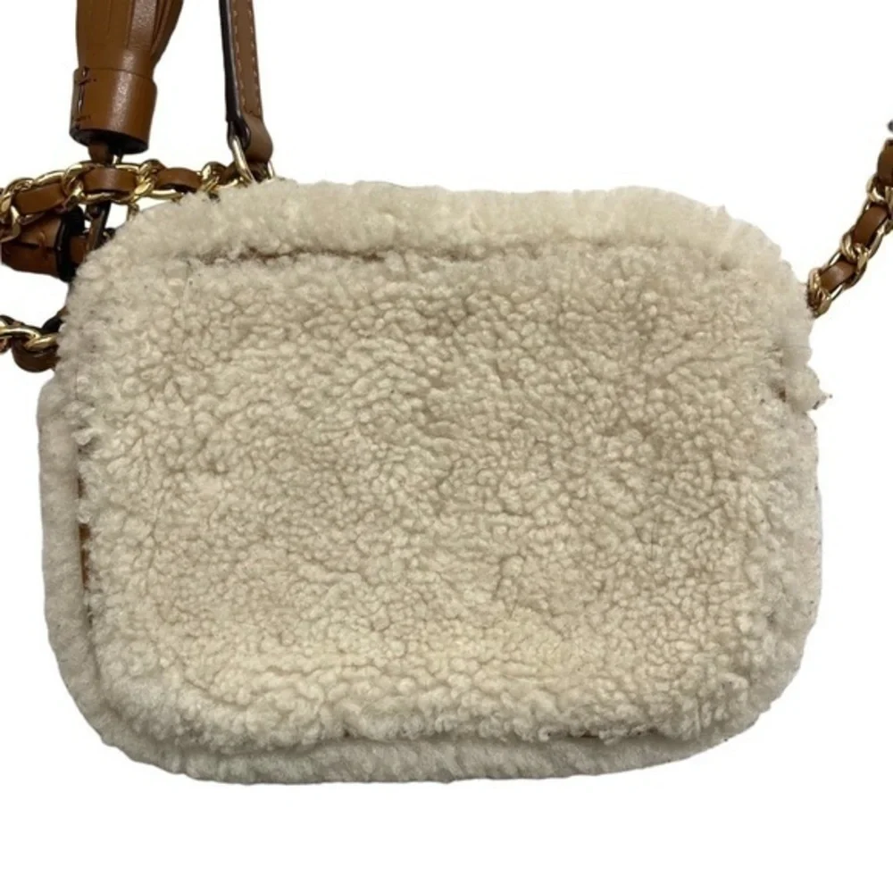 Michael Michael Kors JET SET TRAVEL SMALL SHEARLING CROSSBODY